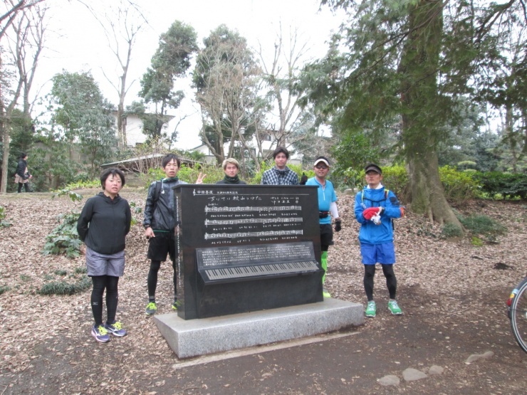約20km地点が井の頭公園、唱歌「小さい秋みつけた」歌碑です。