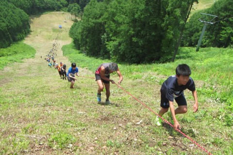「ゲレンデ逆走マラソン2017　モーグルアタックレース」ボランティア大募集！