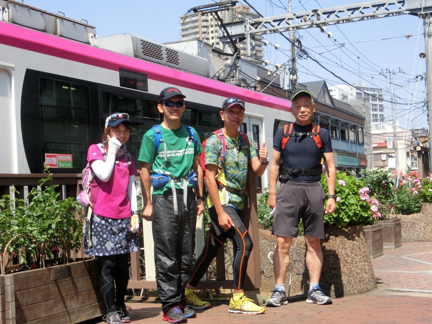 5 21 日 都電荒川線沿線 下町情緒とバラを楽しむマラニックkm E Moshicom イー モシコム