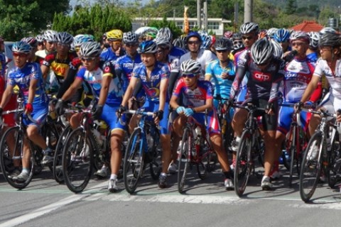 第32回沖縄県自転車競技選手権大会・第28回屋我地サイクルロードレース大会
