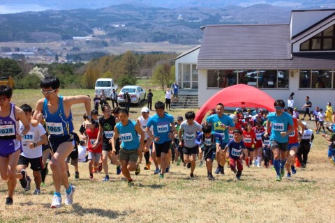 ボランティア大募集！「ゲレンデ逆走マラソン2018　残雪＆猪苗代湖一望レース」