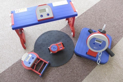 スポーツテスト　　あなたの体力年齢はいま・・・