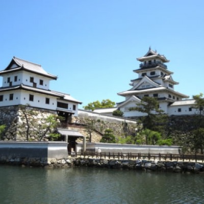 日本三大水城のひとつ「今治城」外周コース（今治市）
