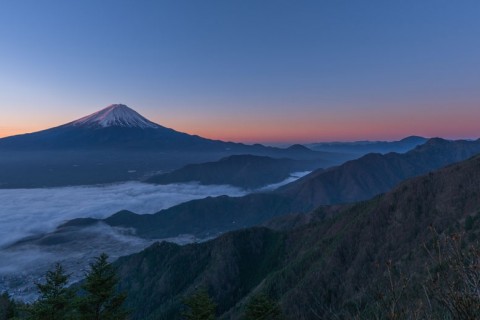 ウルトラトレイルのススメ　100マイルを目指す人のチーム　京都マイラーズ