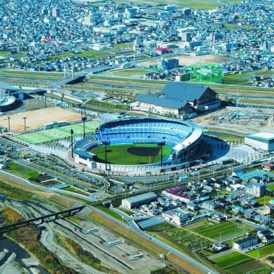 ナイトランもOK！松山中央公園ジョギングコース（松山市）