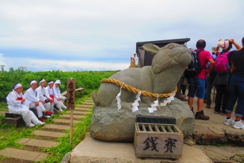 月山開山記念登山  山形