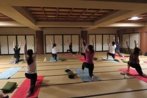 【ヨガ】お寺deヨガ