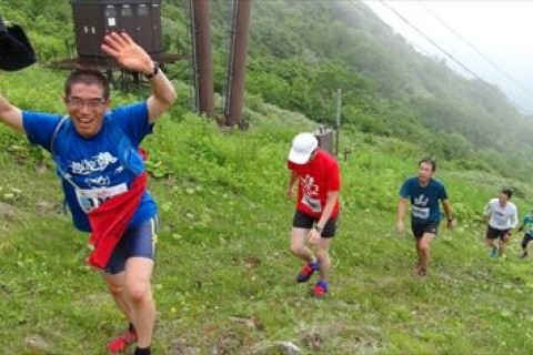 ボランティア大募集！「ゲレンデ逆走マラソン2019　雨季ウキ高地レース」