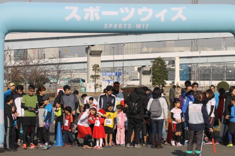 葛西臨海公園ナイトハーフマラソン（ボランティアスタッフ募集）