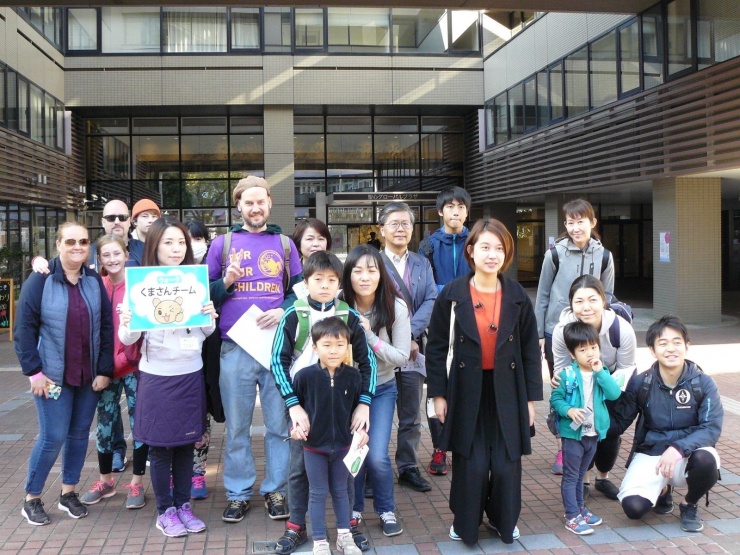 チームのみんなで集合写真