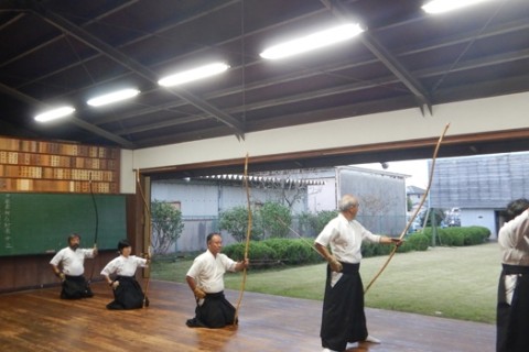 館山市／市営弓道場