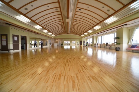 サトウダンススクール／ダンスパークリバティ・半田