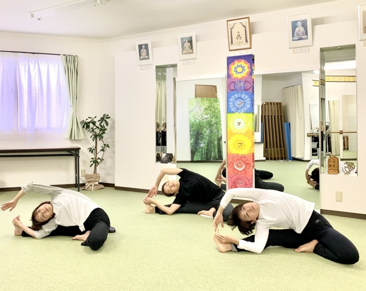 高橋ヨガ研究所