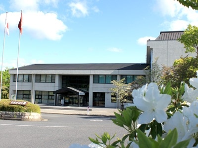 まきがね公園体育館