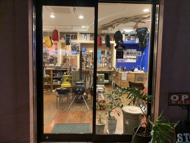 ＳＴＯＣＫＯＵＴＤＯＯＲ