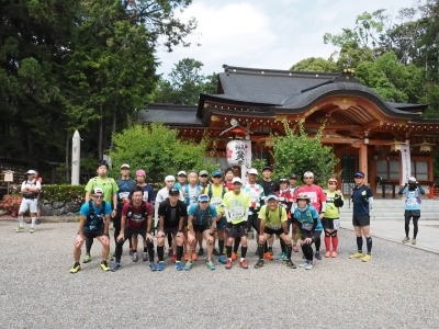 長岡天満宮にて　グループ毎の記念撮影！！