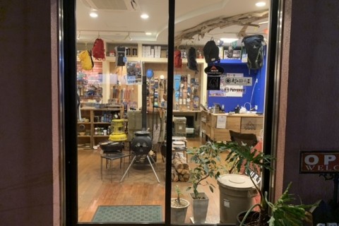 ＳＴＯＣＫＯＵＴＤＯＯＲ