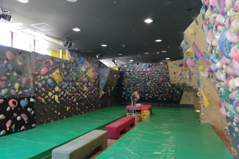 ボルダリングジムモンキーマジックつくばＱ&rsquo;ｔ