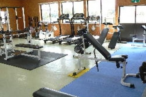 トレーニングジムＺＥＳＴ