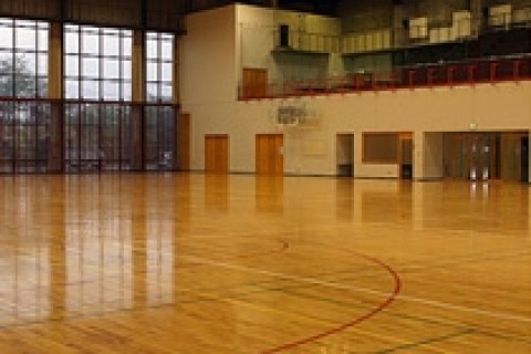 【裾野市民体育館】アリーナ