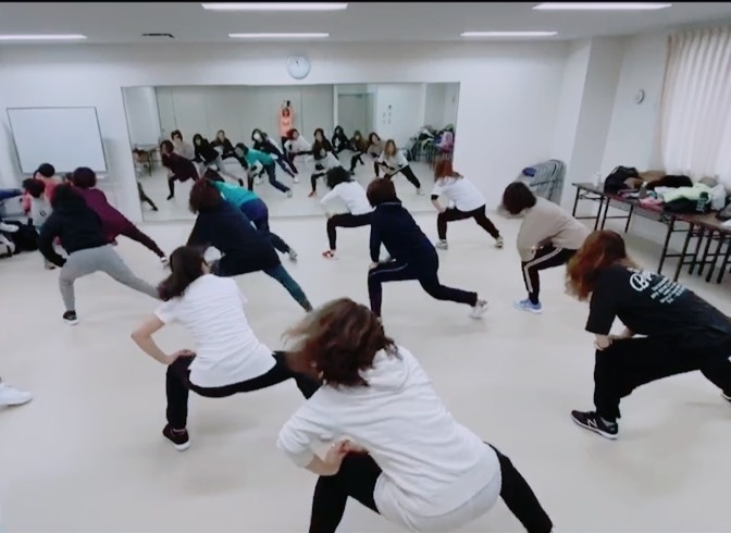 ダンスレッスン風景