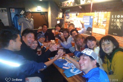 チームアオツキ