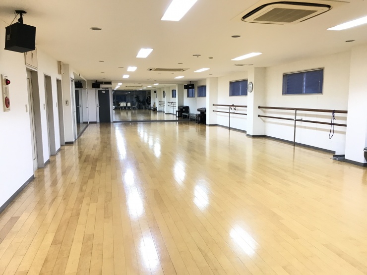 ＫＵＷＡＳＨＩＧＥ・ＤＡＮＣＥ・ＡＣＡＤＥＭＹ