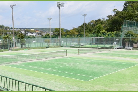 藤枝市民テニス場