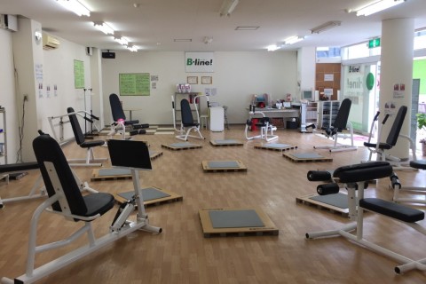 ビーライン東長崎店