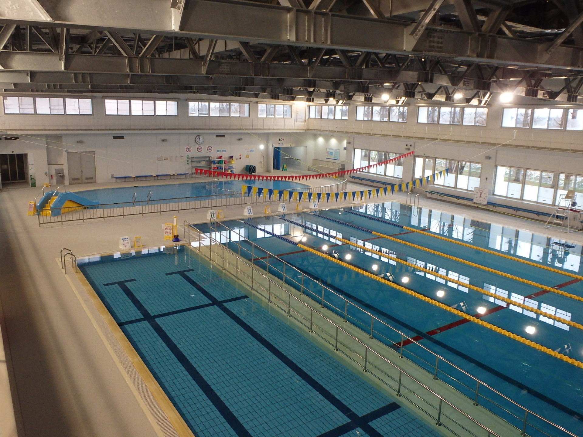 新潟市／白根総合公園屋内プール