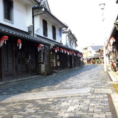 柳と井戸・白壁の町並みを訪ねるみち