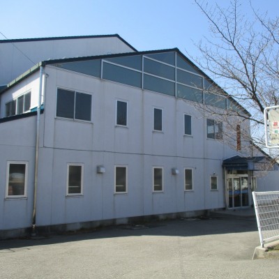 松本市岡田体育館