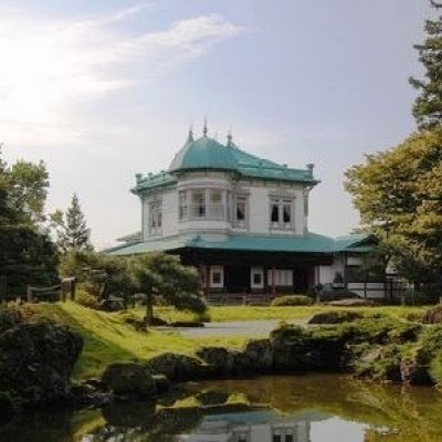 生垣と庭園散策コース