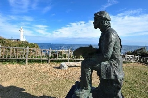 大王埼灯台と港町へのみち