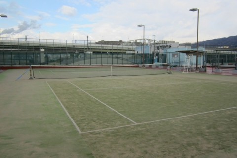 東大阪市立／水走ルーフテニスコート