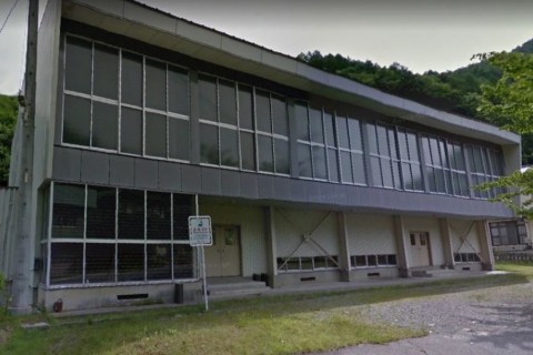 奈川寄合渡体育館/松本市