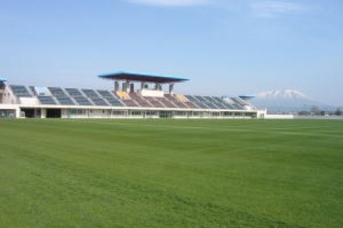 盛岡市／いわぎんスタジアム・盛岡南公園球技場