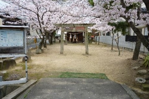 「話せばわかる」犬養毅が生まれ育った陣屋町と「歩けばわかる」城址・町屋・神社を巡る庭瀬往来