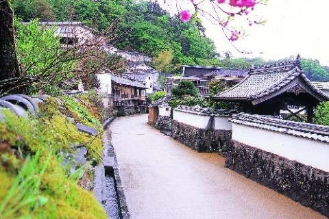 竹田城下町のぐるりを巡る道