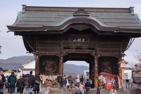古刹を巡る善光寺参拝と、展望の道