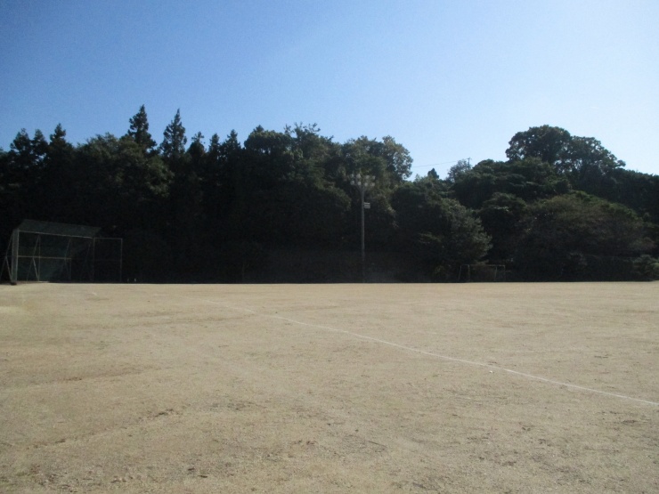 今治市営亀岡地区公園運動場