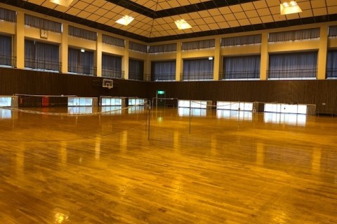 新居浜市　山根総合体育館