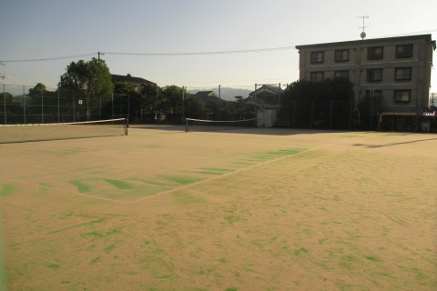 今治市営富田海浜庭球場