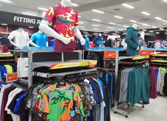 株式会社ヒマラヤ呉駅前店