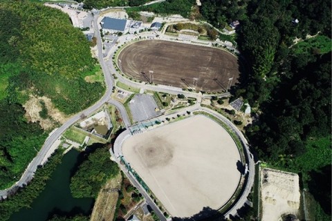 今治市営宮窪石文化運動公園