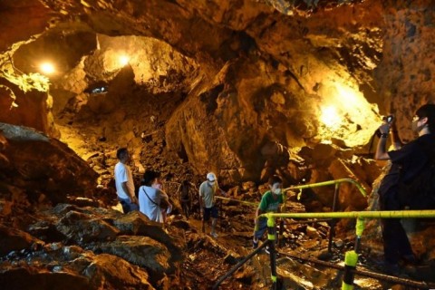 異空間体験！滋賀「河内風穴」鍾乳洞 遠足ラン57〜25キロ【サトウ練習