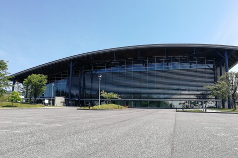 大館市／タクミアリーナ