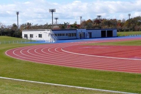 苫小牧市緑ケ丘公園陸上競技場