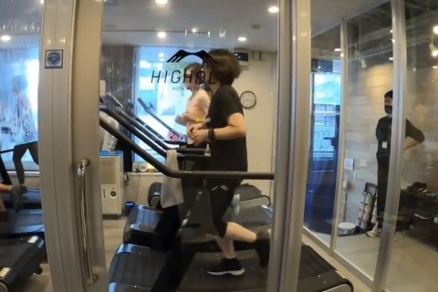 JINS MEME RUN ×ハイアルチ 1  低酸素ルームでランニングフォームチェック