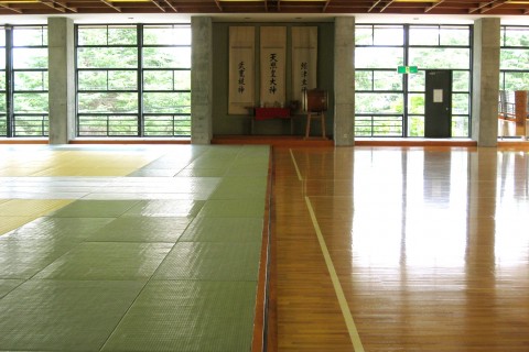 米沢市営武道館